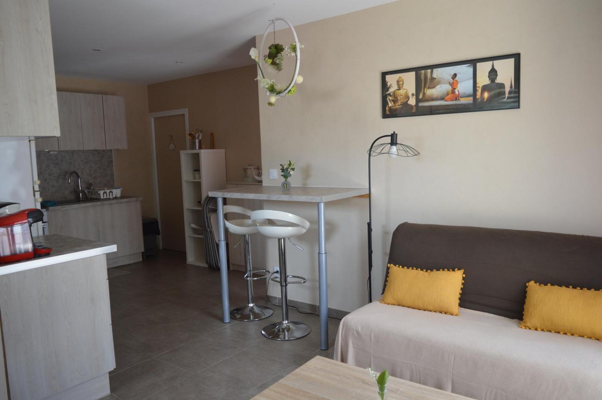 Au Coeur Du Bien-Etre, Gite Avec Piscine Chauffee Et Couverte, Spa, Sauna, Massages Monteaux ภายนอก รูปภาพ